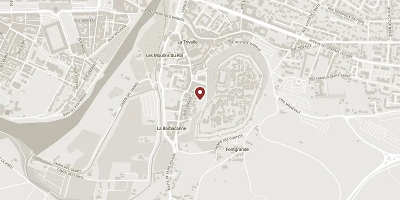 Map showing where Château Comtal and the rampart walk is